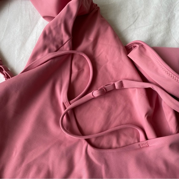 COS Pink V Neck One Piece Swimsuit US 6 - Picture 7 of 9
